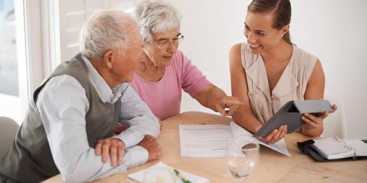 Parkside Cares | Seniors speaking with a consultant